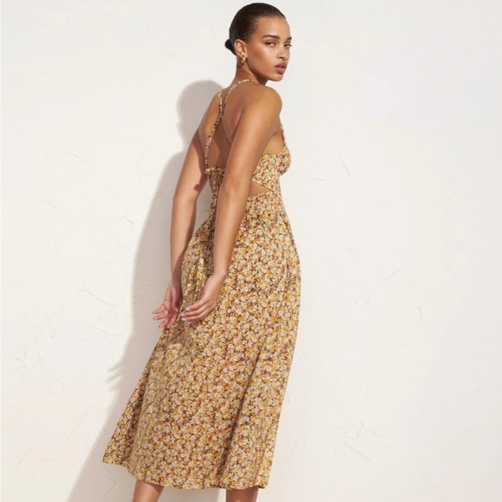Edelyn Floral Claretta Midi Dress 🍂🍎